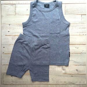 Little Bipsy size 4-5 years unisex ribbed tank and biker shorts set in charcoal